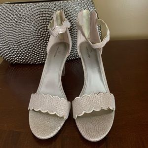 Gold sparkle Heels. Size 11.